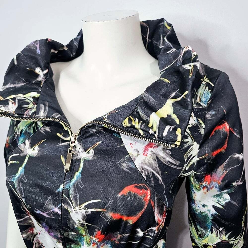 Funky Spring Jacket - Picture 2 of 11